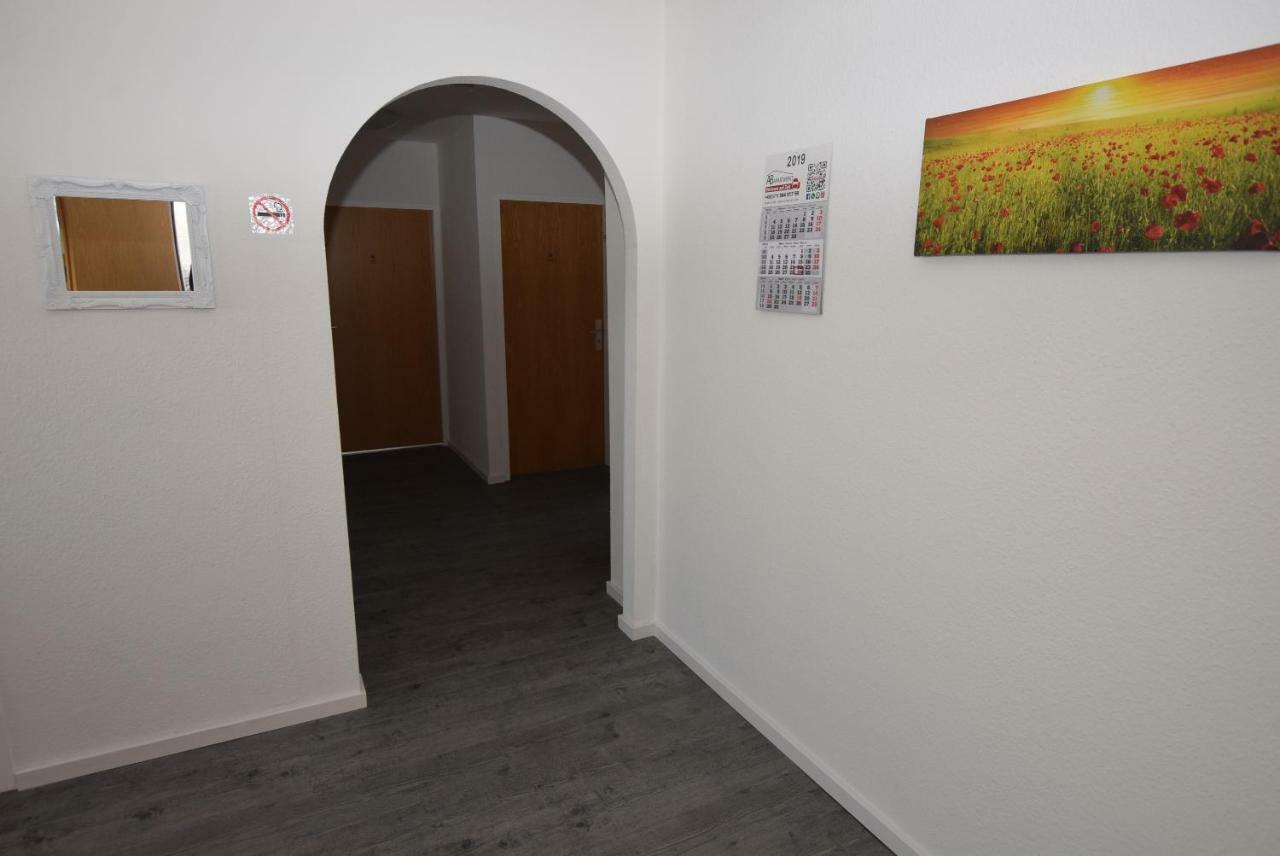 Monteurzimmer Messe Airport Wolfschlugen エクステリア 写真